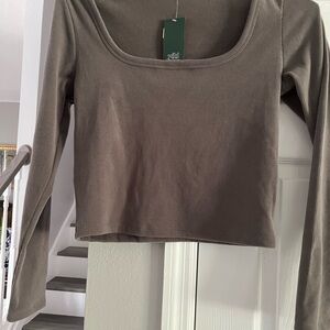 Wild Fable Long Sleeve Ribbed Crop Top in Brown